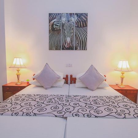 Villa Paradise Хиккадува Экстерьер фото