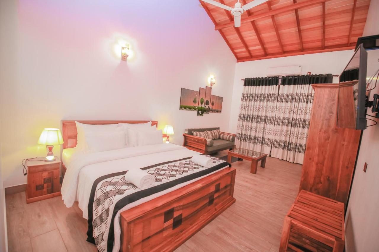 Villa Paradise Хиккадува Экстерьер фото