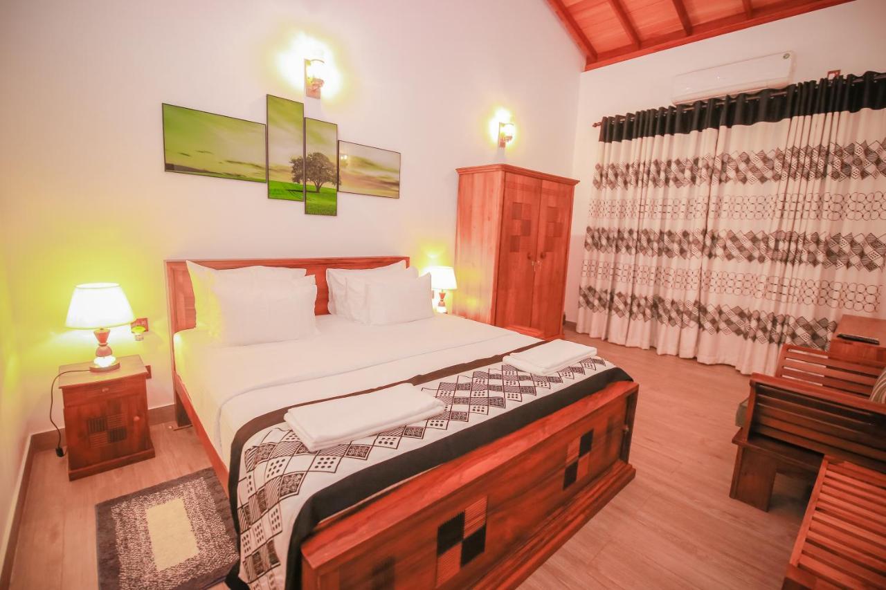 Villa Paradise Хиккадува Экстерьер фото