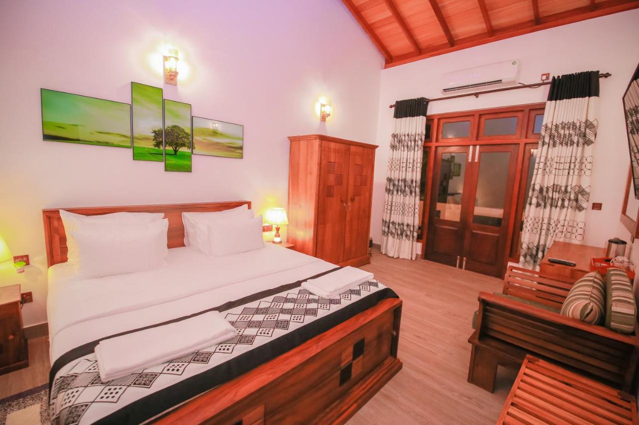 Villa Paradise Хиккадува Экстерьер фото
