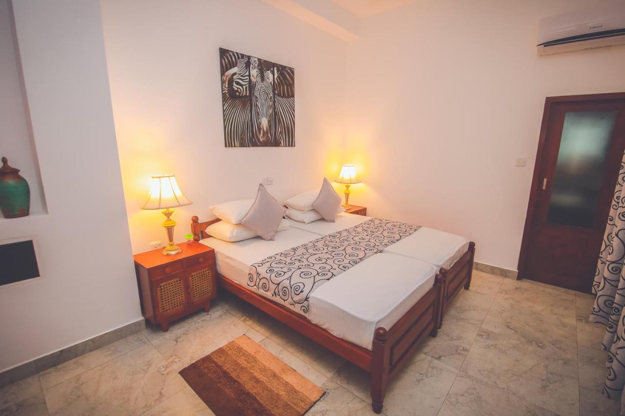 Villa Paradise Хиккадува Экстерьер фото