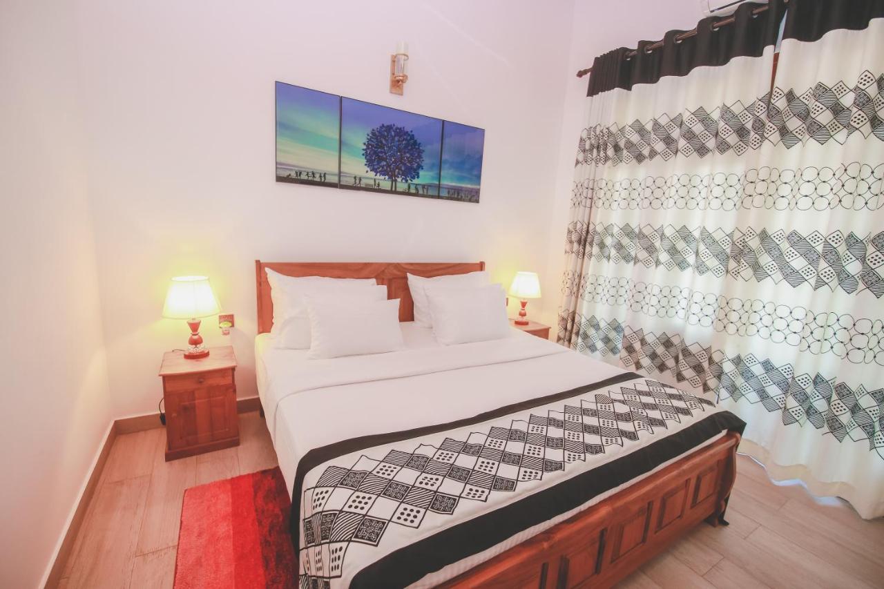 Villa Paradise Хиккадува Экстерьер фото